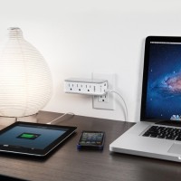 Belkin Mini Travel Surge Protector with USB Charger - surge suppressor BZ103050QTVL